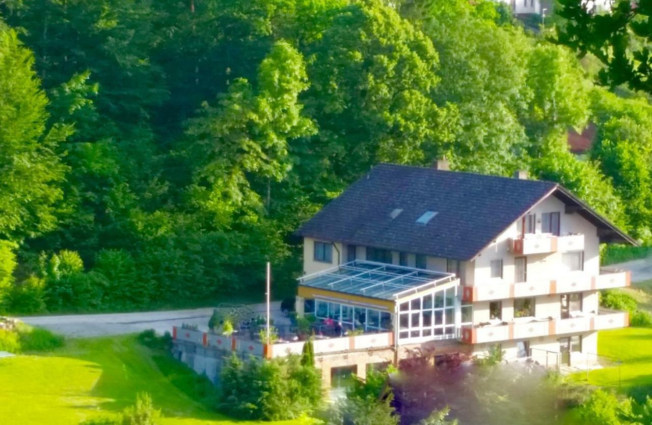 Hotel-Pension Haus Hubertus Weigendorf المظهر الخارجي الصورة